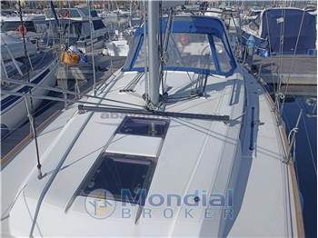 Beneteau OCEANIS 38.1