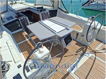 Beneteau Oceanis 41.1