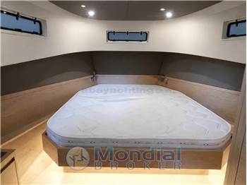 Solaris Power 40 Open