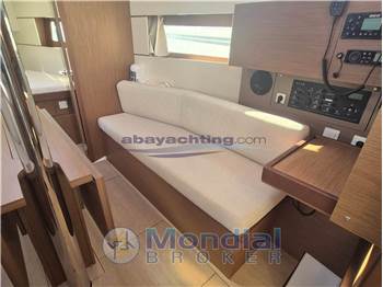Beneteau OCEANIS 35.1