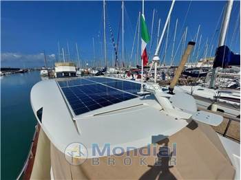 Greenline Yachts Greenline 33 Hybrid