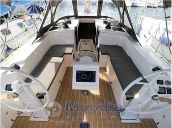 Bavaria Bavaria C38 - C 38