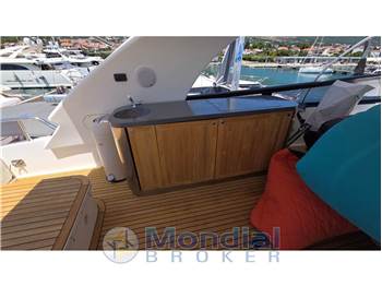 Maiora 24