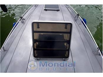 Wellcraft Scarab 34