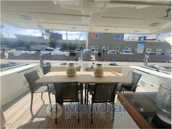 Ferretti Yachts 630