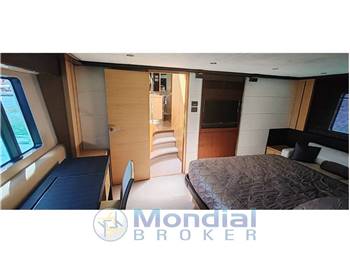 Princess V72
