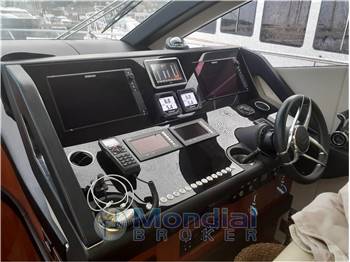 Sunseeker 68 Sport Yacht