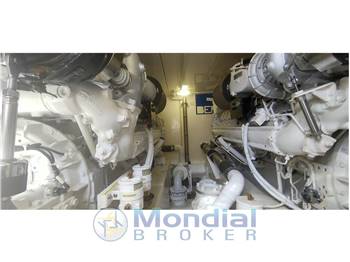 Bertram 630 Convertible