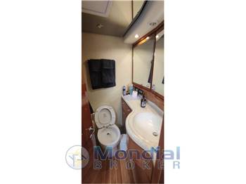 Bertram 630 Convertible