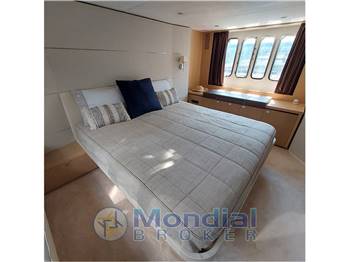 Princess V62