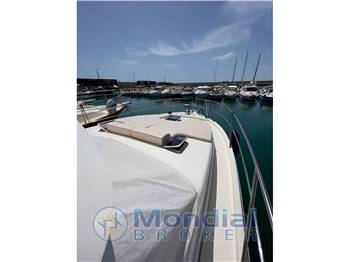 Faeton Moraga 1180