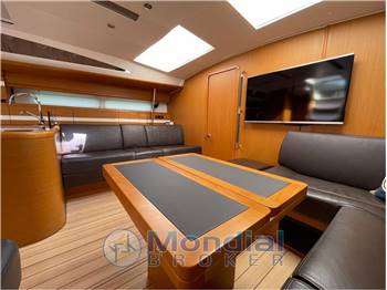 Jeanneau 53