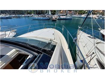 Azimut 34 HT