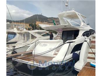 Azimut 64