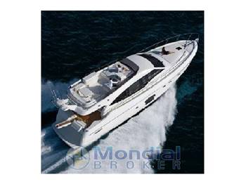 Ferretti Yachts 592
