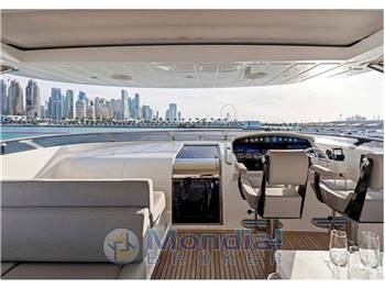Sunseeker 95 Yacht