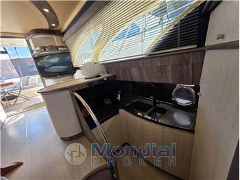 Azimut 50 Fly