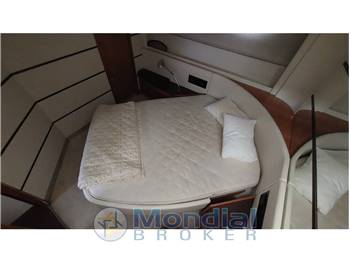Pershing 62