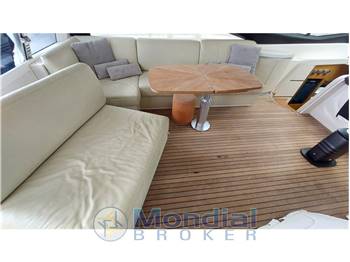 Pershing 62