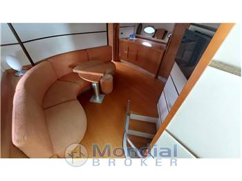 Pershing 62