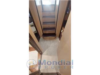 Cantieri Navali del Tirreno Cayman 50 Fly