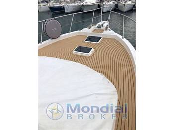 Motor Yacht Blue Navy 430 Cruiser