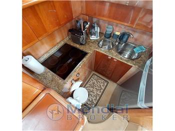 Ferretti Yachts 480