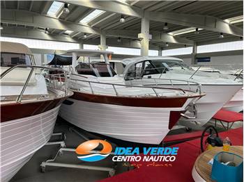 CANTIERI MIMÌ LIBECCIO 9.50 WA