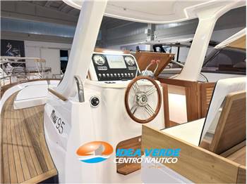 CANTIERI MIMÌ LIBECCIO 9.50 WA