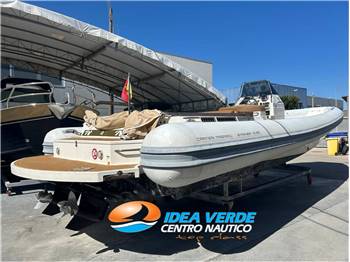 CANTIERI MAGAZZU' STRIKER 10.90