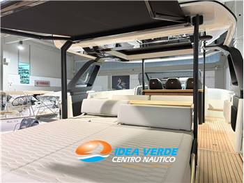 CRANCHI A46 LUXURY TENDER