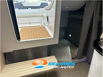 SAVER 750 CABIN