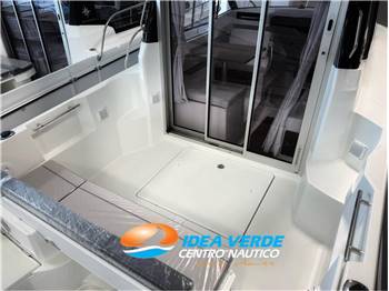 JEANNEAU MERRY FISHER 695