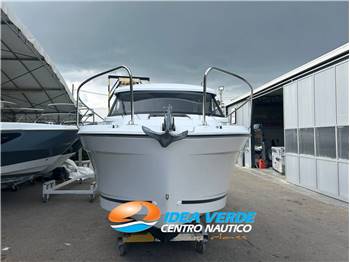 JEANNEAU MERRYFISHER 695