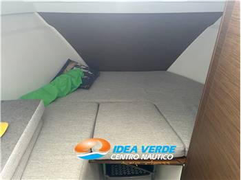 JEANNEAU MERRYFISHER 695