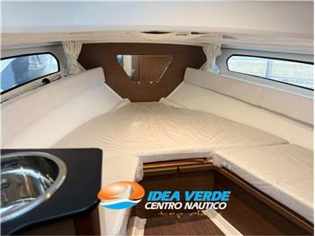 JEANNEAU CAP CAMARAT 7.5WA