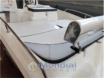 Trimarchi 62S