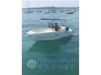 Noleggio Rent Mingolla Brava 18 senza patente sul Lago di Garda