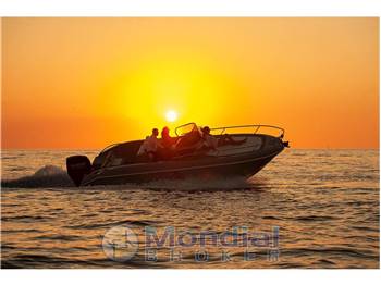 Noleggio Rent Charter Ayros XA 24 Walkaround - con patente