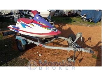 Polaris Moto d'acqua EC75W