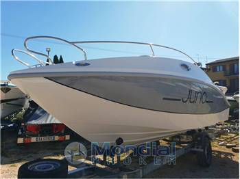 Noleggio Rent Charter Juno 590 - con patente