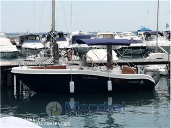 Noleggio Rent Charter Allegra 21 - con patente