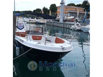 Noleggio Rent Charter Allegra 21 - con patente