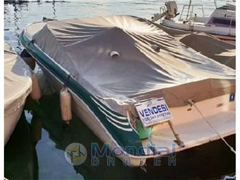 Sea Ray 220 OV