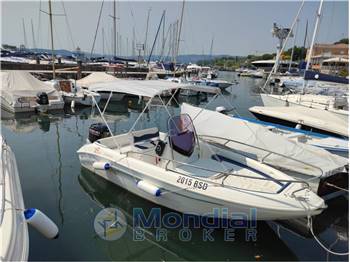 Noleggio Rent Charter Chios 170 - senza patente
