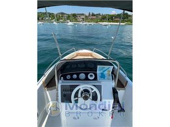 Noleggio Rent Charter Chios 170 - senza patente
