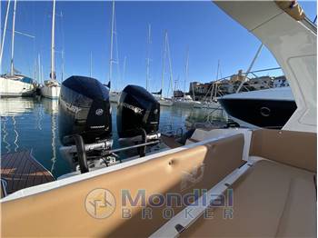 NUOVA JOLLY PRINCE 33 SPORT CABIN