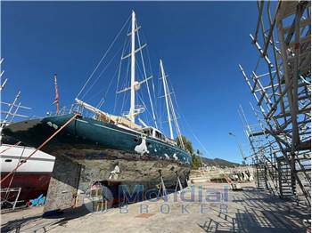 Astilleros Armos-Navia MOTORSAILER