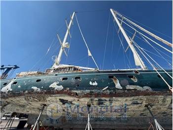 Astilleros Armos-Navia MOTORSAILER