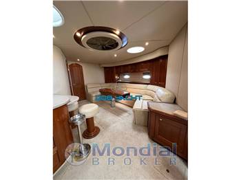 CRUISERS YACHT 5470 EXPRESS